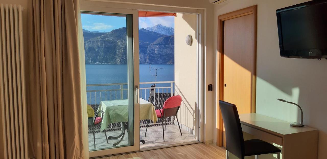 Appartamenti Villa Eden Malcesine Exterior foto